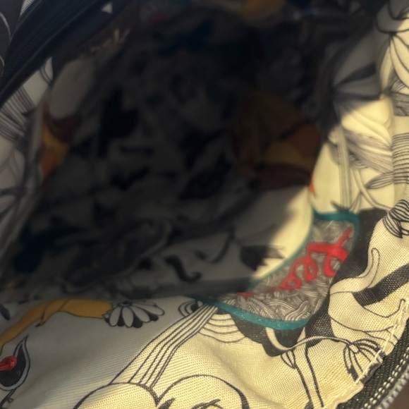 The Sak vintage black leather bag with floral Interior. Great condition - Picture 15 of 16